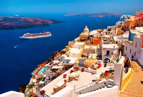 Greece is located in south eastern region of the european continent, on the far southern edge of the balkan peninsula. Santorini Greece Wallpaper | Gallery Yopriceville - High ...