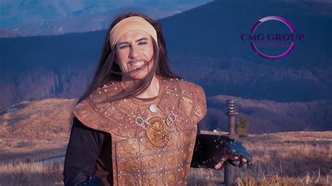 1979 yılında eurovision şarkı yarışması'nda yarışmak üzere kurulmuş bir alman pop grubu idi.grubun adı aynı isimli şarkılarından gelmektedi. Dschinghis Khan - Moscow (CMG GROUP VERSION) - YouTube