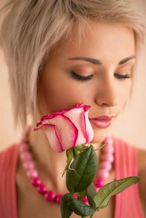 Aromatherapy Flower Power Make Up Tumblr Fashion Nature Beauty