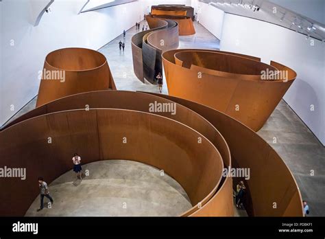 `the Matter Of Time´by Richard Serra Museum Collection Guggenheim