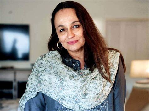 What Made Alia Bhatts Mom Soni Razdan Say That She Wants To Go To Pakistan