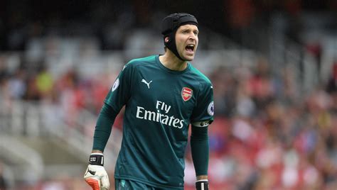 Epl Cech Sets New Record As Arsenal Crush Watford Premium Times Nigeria