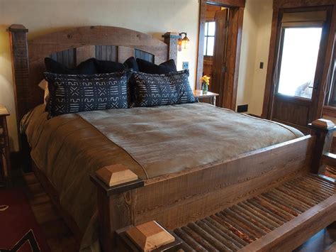 Rustic Guest Room With Wooden King Size Bed Best King Size Bed