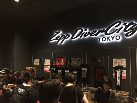 Babymetal「5大キツネ祭り 白キツネzepp Divercity 物販開始」 Babymatometal