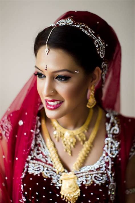 angela tam makeup artist and hair team la and oc south asian wedding indian bride dupatta