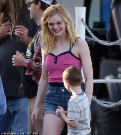 Elle Fanning Shows Bikini Bod While Filming Galveston Daily Mail Online