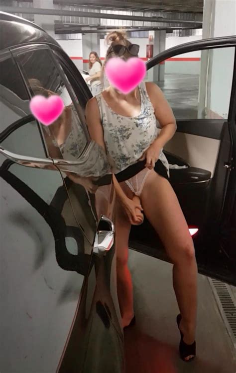 Another Flashgetting Caught With A Huge Cock In Her Kik Us Your Cock And What You Think Of