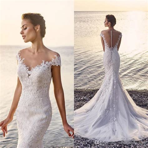 Beach Lace Mermaid Wedding Dress 2017 Sexy Fit And Flare See Through Back Appliques Tulle Bridal