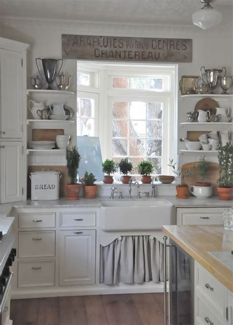 35 Cozy And Chic Farmhouse Kitchen Décor Ideas Digsdigs