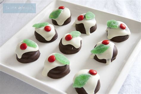 Some of these christmas desserts don't even require time in the oven! Small Christmas Desserts | Xmasblor