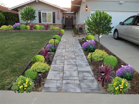 Landscaping Ideas Along Walkways Image To U