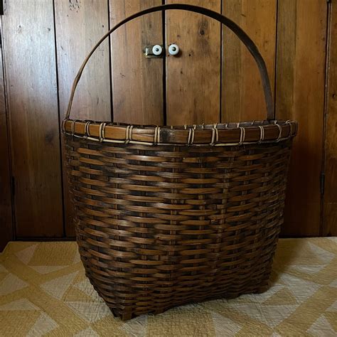 Large Antique Basket 13th Colony