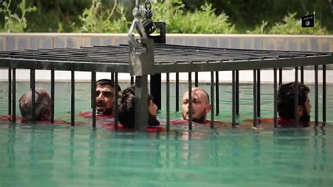 Isis Reaches Horrific New Levels Of Terror In Three Part Execution Video [warning Graphic