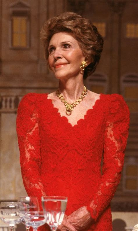 Nancy Reagan In A Beautiful Red Lace Oscar De La Renta Creation Nancy Reagan Ronald Reagan
