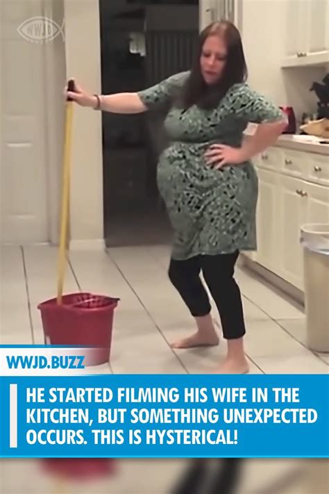 Pregnant Womans Hilarious Kitchen Dance