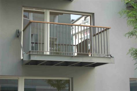 La métallerie hanssen vous propose une gamme complète de balcons. Balcon suspendu