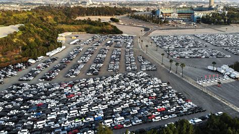 Dodger Stadium Angel Stadium Parking Lots Are Full And Heres Why
