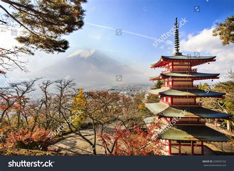 Mt Fuji Fall Colors Japan Stock Photo 229093102 Shutterstock