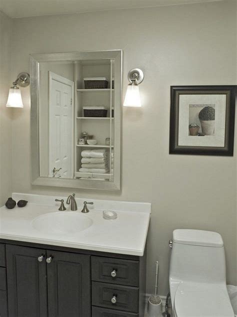 Always remember that having a bathroom mirror with accent lights placed directly above it is the worst kind of combination. 5 Bathroom Mirror Ideas For A Double Vanity (With images ...