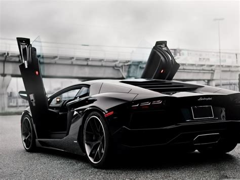 Black Lamborghini With Open Doors Wallpapers And Images Wallpapers