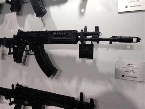 Avanza En La Producción De Los Fusiles De Asalto Rusos Kalashnikov Ak
