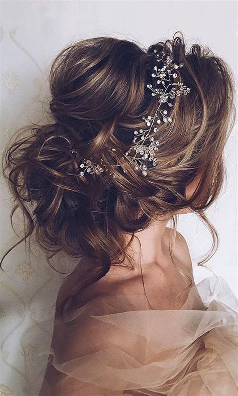 Most Romantic Bridal Updos And Wedding Hairstyles Bridal Hair Vine