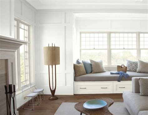 Are you yellow, blue, red, green, purple, orange, pink, or grey/black? 25 of the Best White Paint Color Options for Family Rooms