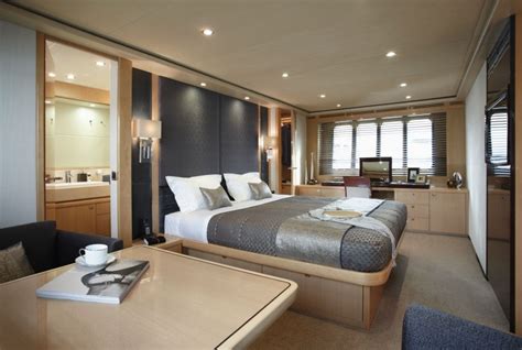 17 Extravagant Yacht Bedrooms You Have To See Top Dreamer
