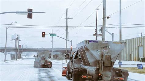 Kansas City Mo Trash Pickup Delayed As Snow Removal Continues
