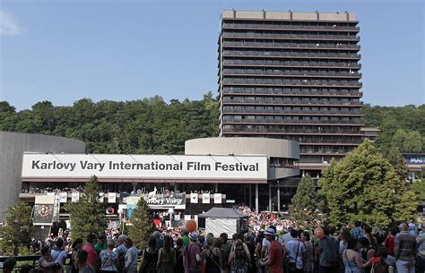 Já jsem o tom s panem bartoškou a s paní primátorkou už v minulých týdnech mluvil a jsem rád alespoň za tu malou alternativu vary ve. Karlovy Vary International Film Festival - Wikipedia