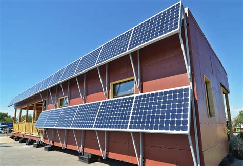 7 Tiny Solar Powered Homes