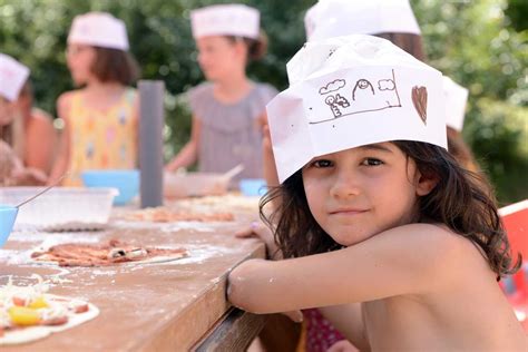 Freizeitbesch Ftigungen Auf Dem Fkk Camping Domaine