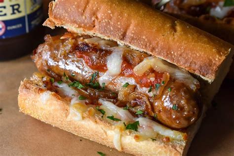 These Italian Sausage Sandwiches Make A Quick Easy Meal That Will