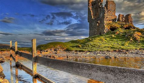 Ardveck Castle On The West Coast Of Scotland A Glorious Ruin Mclean