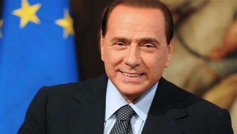 Silvio berlusconi (milano, 29 settembre 1936) politico e imprenditore italiano, leader di forza italia. Hospitalizan a Silvio Berlusconi por problemas cardiacos ...