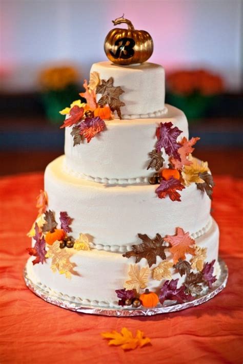 24 Great Ideas For Fall Wedding Cake Decoration Style