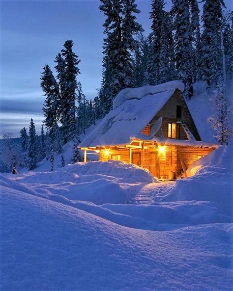 Pin By Kathleen Mccadden On Hiver Winter Cabin Winter Cottage