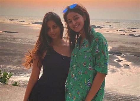 Suhana Khan Turns 20 And Her Best Friend Ananya Panday Misses Her Too Much Bollywood News