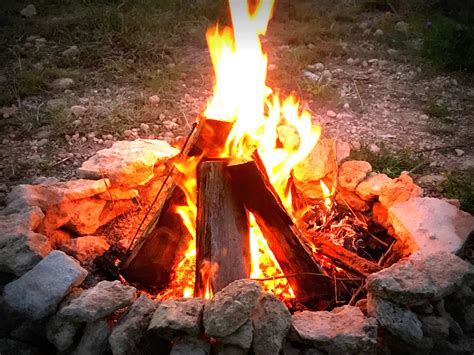 Summercampfirefirecampfirefree Pictures Free Image From
