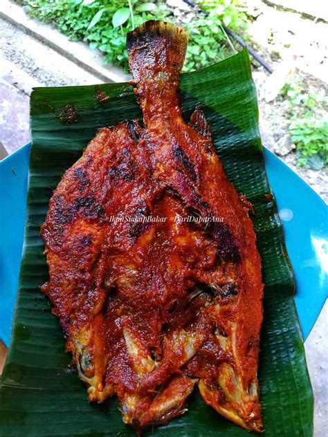 Lumuri ikan dengan air jeruk nipis yang. Cara Buat Ikan Siakap Bakar Mewah Sambal Perapan. Takde ...