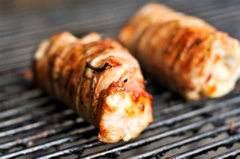 Wrap a slice of prosciutto or parma ham round each cooked chicken roll. Grilled Chicken Involtini with Prosciutto and Basil Recipe ...