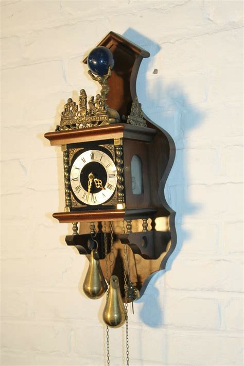 Antique Vintage Dutch Wall Clock Zaanse Clock Small Model Rare K11 Antique Price Guide