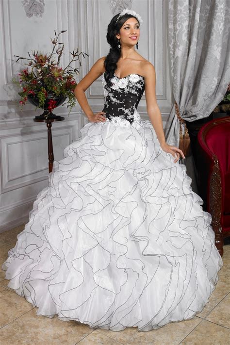Black And White Quinceanera Dresses Sweetheart Beautiful Appliques