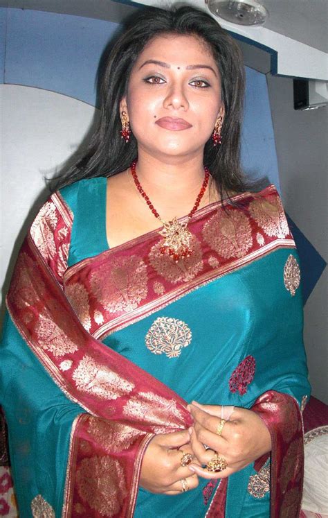 1024 x 1542 jpeg 215 кб. Sexy Indian Actress Saree Photos: Tollywood actress jyothi in blue saree
