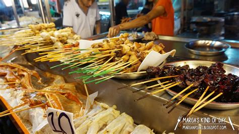 Video was recorded on june 2020 location: Kuliner Halal di Jalan Alor, Kuala Lumpur - Marga's Bucket ...
