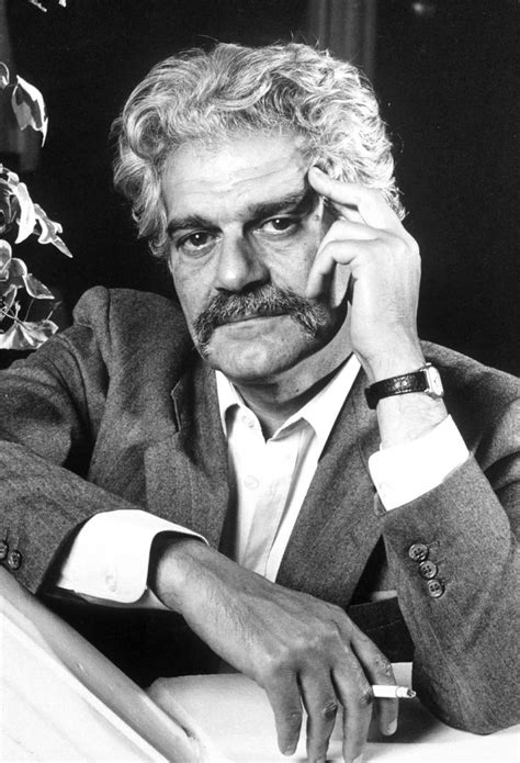 Rip Omar Sharif The Photo Was Taken In 1983 Actors Male Handsome Actors Actors And Actresses
