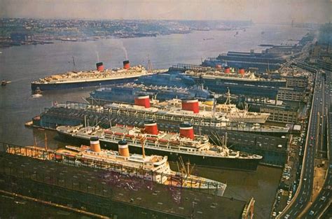 Rms Queen Elizabeth Docking In New York Sometime During The 1950s In