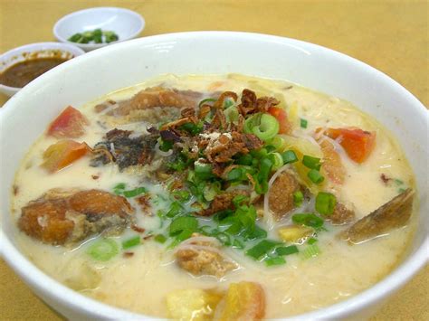 Similar recipes, prawn curry village style fish curry fish molee onion fish curry ajwain fish curry. Fish Head Noodle (鱼头米粉) | MKL