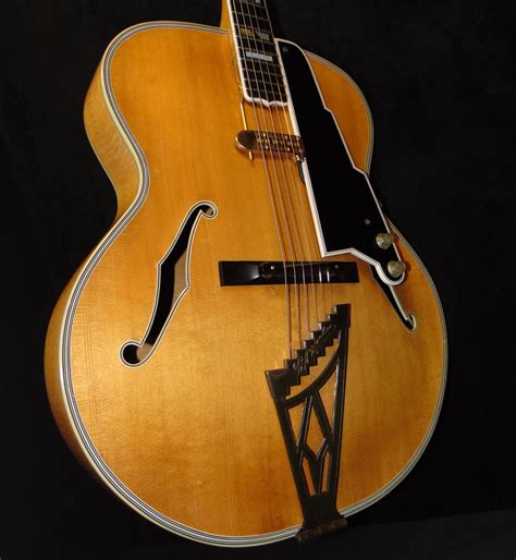 John Dangelico New Yorker Vintage Blonde Archtop Guitar