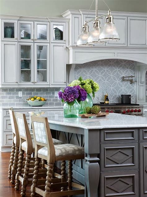 Modern kitchen with dark stain shaker cabinets. Interior Design Ideas: Paint Color - Home Bunch Interior ...